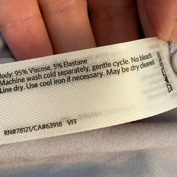 Eileen Fisher NWT periwinkle stretchy tunic side vents Runs big - Picture 10 of 10